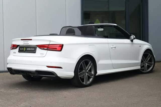 Audi A3 (2016) thumbnail 9