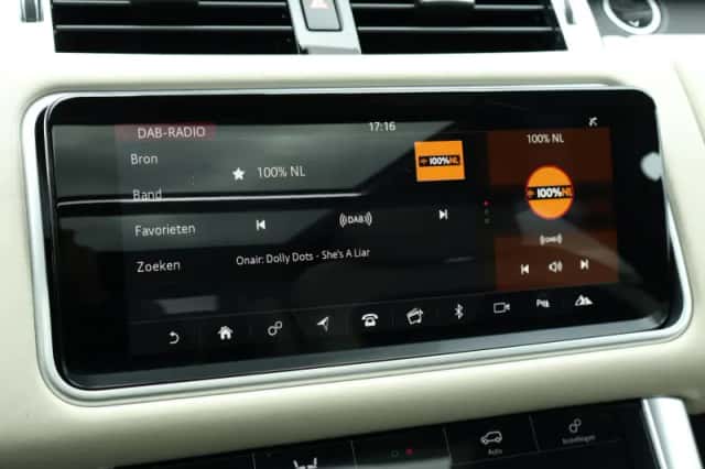 Land Rover Range Rover Sport (2020) thumbnail 32