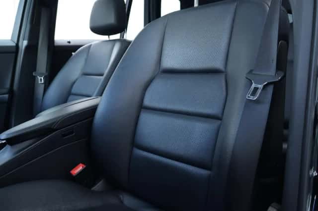 Mercedes-Benz GLK (2014) thumbnail 13