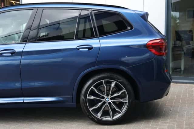 BMW X3 (2018) thumbnail 5