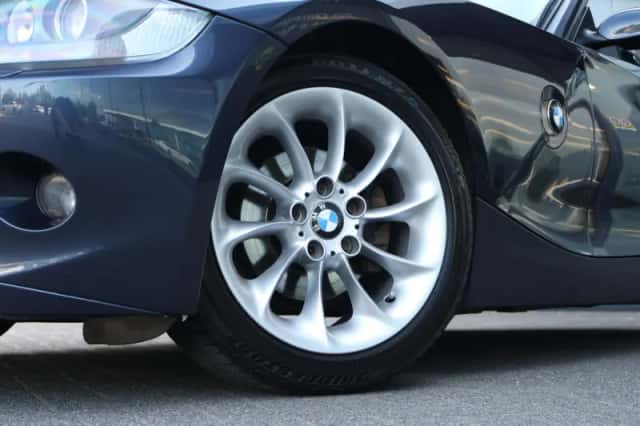 BMW Z4 (2005) thumbnail 4