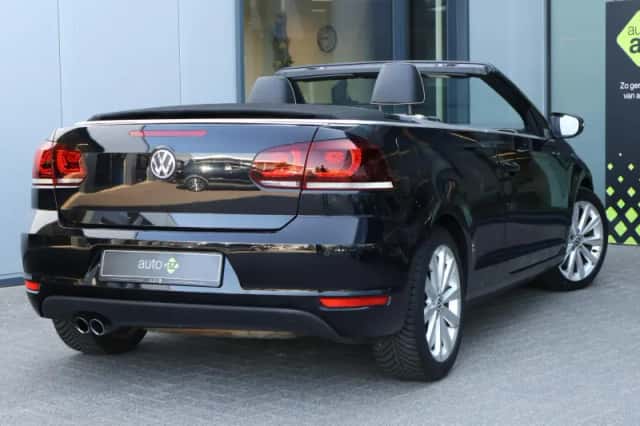 Volkswagen Golf (2012) thumbnail 2