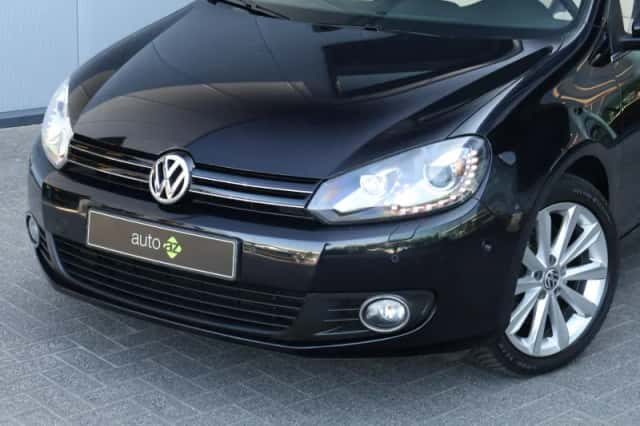 Volkswagen Golf (2012) thumbnail 3