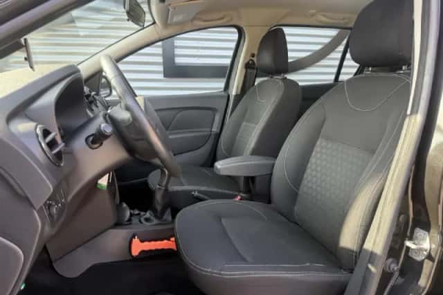 Dacia Logan MCV (2015) thumbnail 4