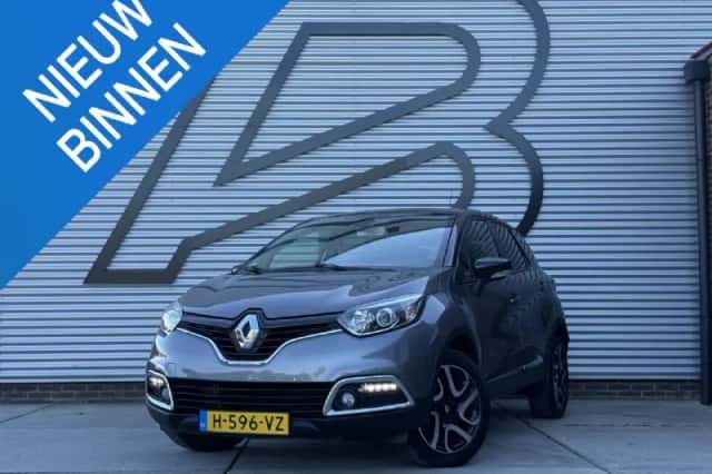 Renault Captur (2015) thumbnail 1