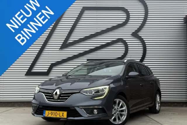 Renault Mégane (2019) thumbnail 1