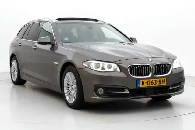 BMW 5-Serie (2016) thumbnail 1