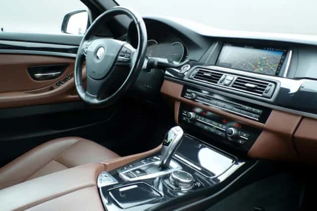 BMW 5-Serie (2016) thumbnail 3