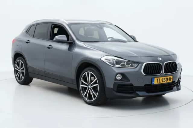 BMW X2 (2018) thumbnail 1