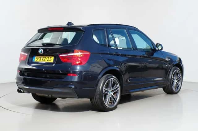 BMW X3 (2014) thumbnail 3