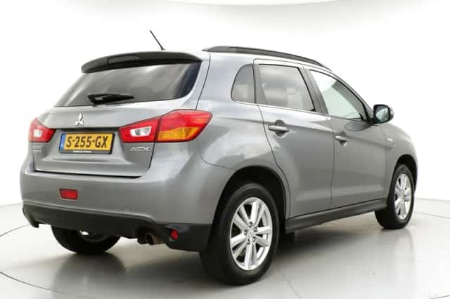 Mitsubishi ASX (2013) thumbnail 4