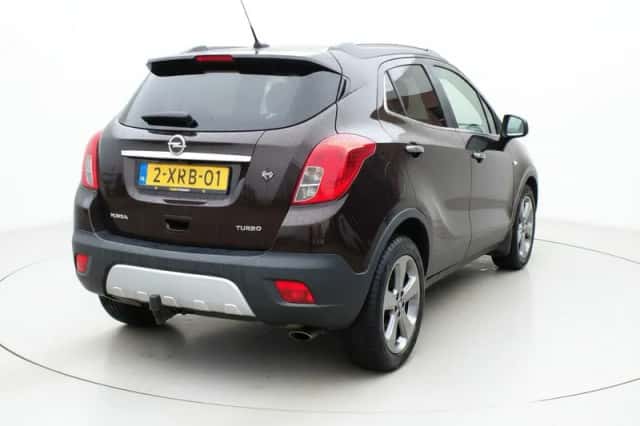 Opel Mokka (2014) thumbnail 3
