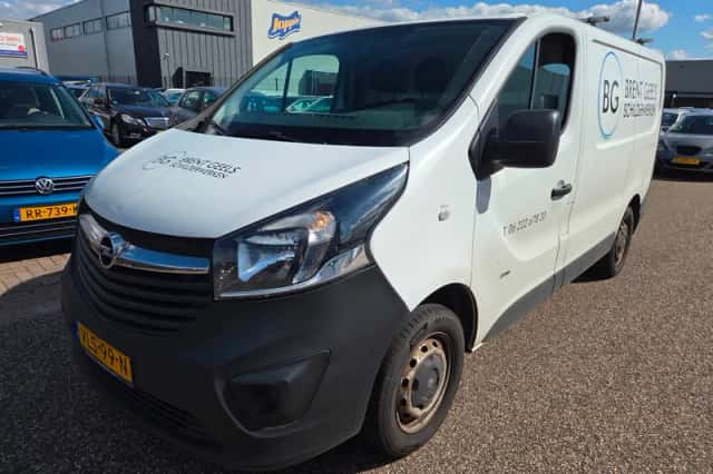 Opel Vivaro (2015) thumbnail 1