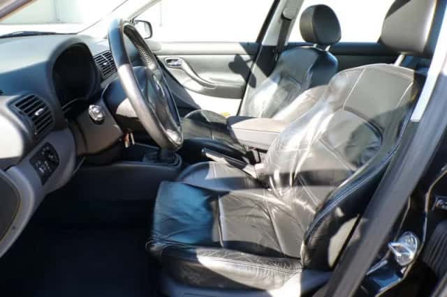 SEAT Leon (2002) thumbnail 6