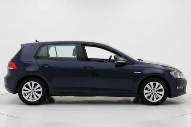 Volkswagen Golf (2016) thumbnail 2