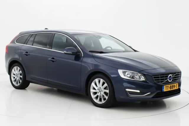 Volvo V60 (2014) thumbnail 1