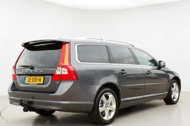 Volvo V70 (2007) thumbnail 3