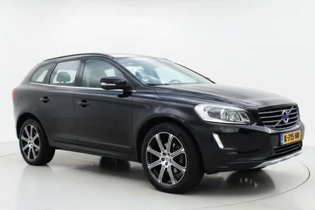 Volvo XC60 (2015) thumbnail 1