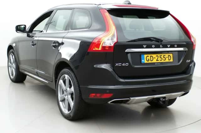 Volvo XC60 (2014) thumbnail 6