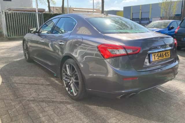 Maserati Ghibli (2015) thumbnail 5