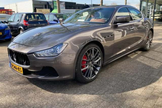 Maserati Ghibli (2015) thumbnail 6