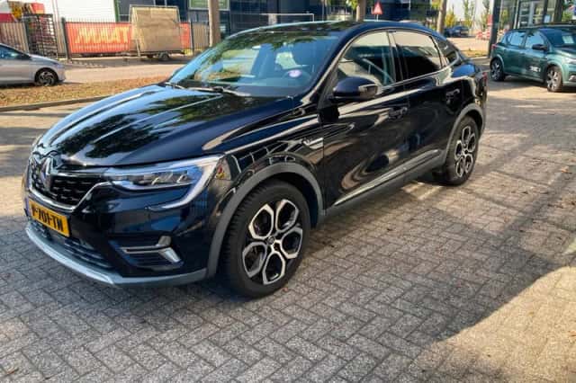 Renault Arkana (2022) thumbnail 6