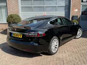 Tesla Model S (2017) thumbnail 3