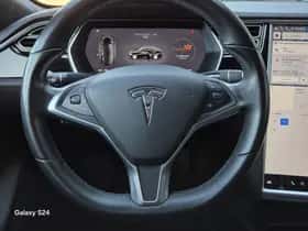 Tesla Model S (2017) thumbnail 39