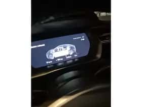 Tesla Model S (2017) thumbnail 46