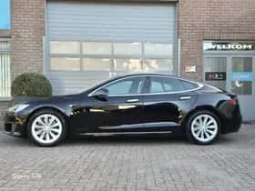 Tesla Model S (2017) thumbnail 9