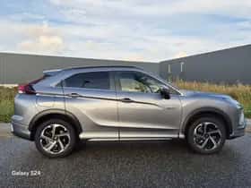 Mitsubishi Eclipse (2023) thumbnail 2