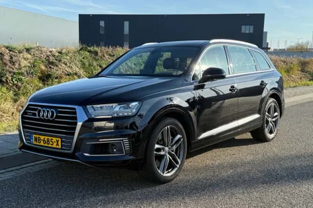 Audi Q7 (2016) thumbnail 3