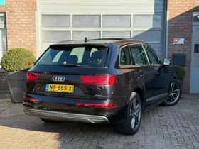 Audi Q7 (2016) thumbnail 22