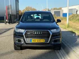 Audi Q7 (2016) thumbnail 8