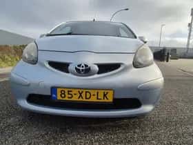 Toyota Aygo (2007) thumbnail 3