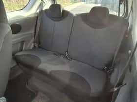Toyota Aygo (2007) thumbnail 5