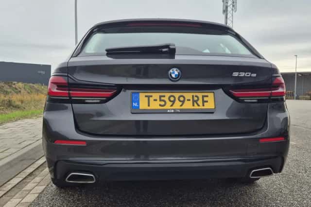 BMW 5-Serie (2023) thumbnail 6