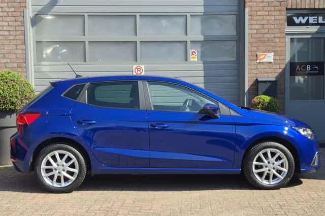 SEAT Ibiza (2020) thumbnail 2