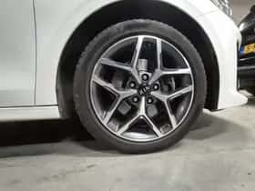 Kia Ceed (2021) thumbnail 20