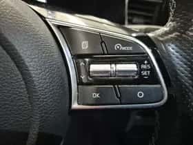 Kia Ceed (2021) thumbnail 24