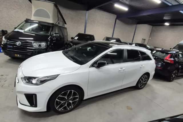 Kia Ceed (2021) thumbnail 36