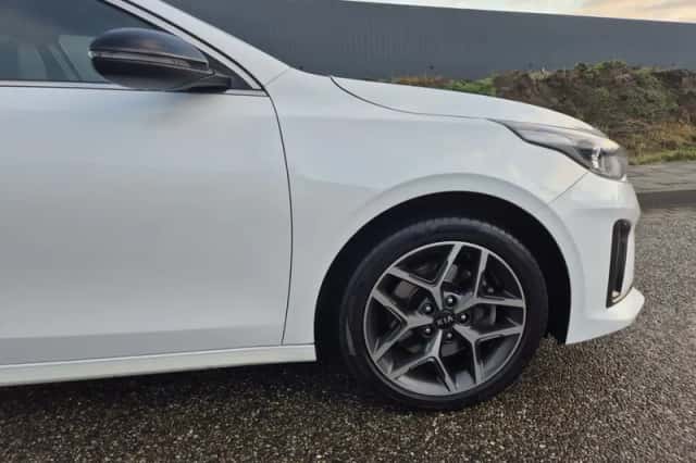 Kia Ceed (2021) thumbnail 78