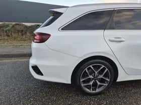 Kia Ceed (2021) thumbnail 78