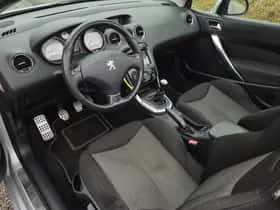 Peugeot 308 (2012) thumbnail 35