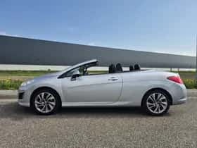 Peugeot 308 (2012) thumbnail 43