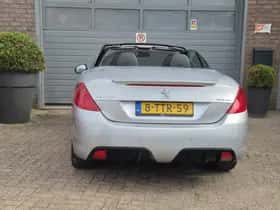 Peugeot 308 (2012) thumbnail 8