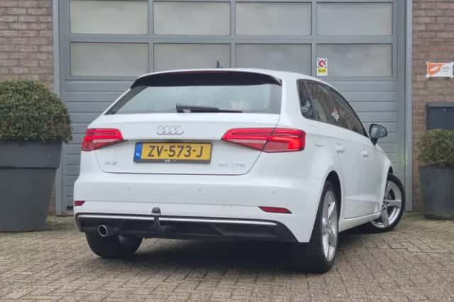 Audi A3 (2019) thumbnail 3