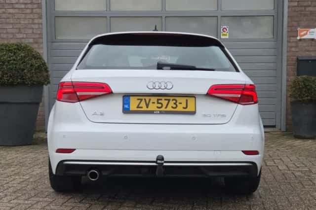 Audi A3 (2019) thumbnail 4
