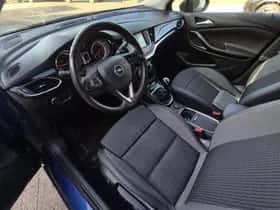 Opel Astra (2021) thumbnail 5