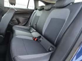 Opel Astra (2021) thumbnail 7